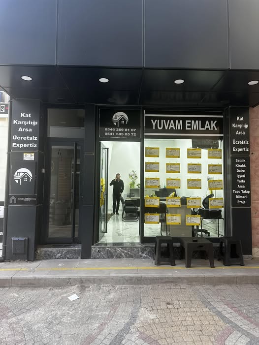Yuvam Emlak Dinar'da Hizmete Açıldı, Esnaf Odası Başkanı Duyurdu
