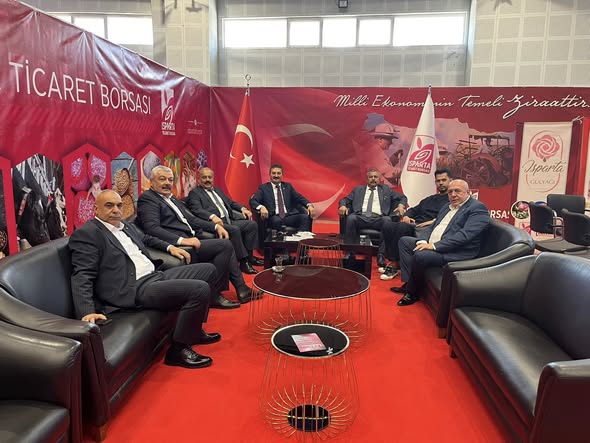 Isparta'da Tarım ve Hayvancılık Fuarı Yoğun Katılımla Açıldı