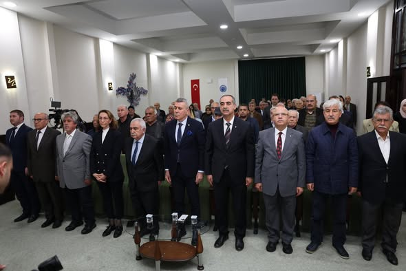 Atatürkçü Düşünce Derneği'nde 