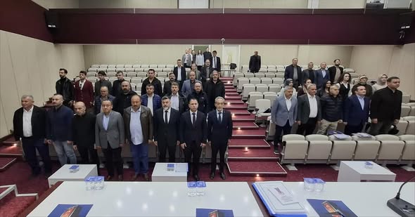 Afyonkarahisar'da Esnaf Odaları Genel Sekreterler Eğitim Toplantısı Gerçekleştirildi