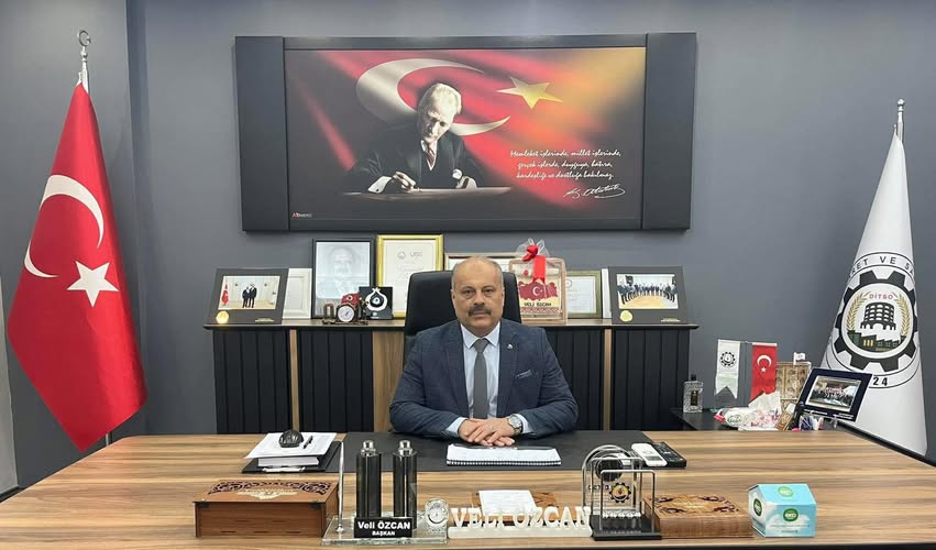 Dinar TSO Başkanı Veli Özcan'dan 24 Kasım Öğretmenler Günü Mesajı