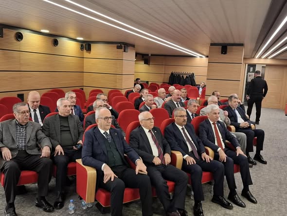 Afyonkarahisar Esnaf ve Sanatkarlar Birliği'nden Eğitim ve Denetim Toplantısı