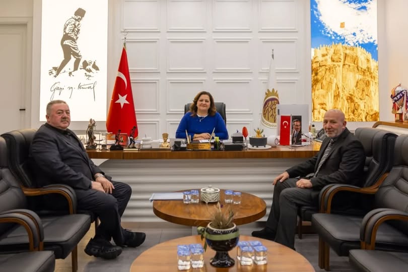 Afyonkarahisar Ticaret Borsası Yöneticilerinden Belediye Başkanı Köksal'a Nezaket Ziyareti