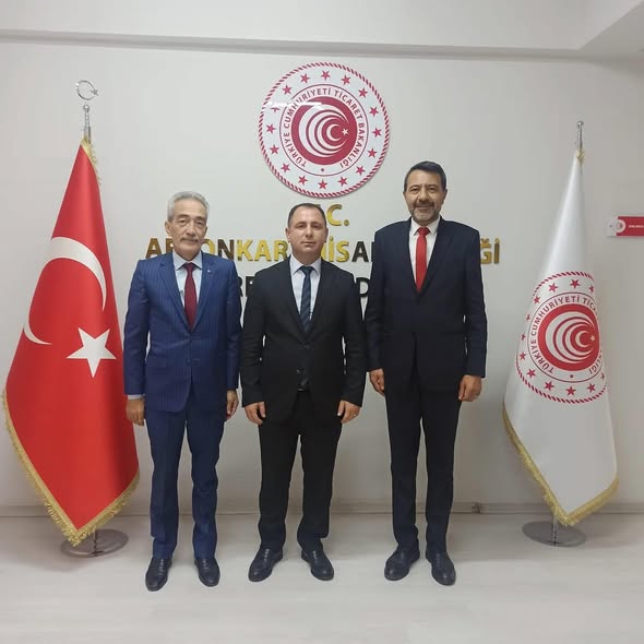 Afyonkarahisar Esnaf ve Sanatkarlar Birliği Başkanı Cengiz Üstün, Ticaret İl Müdürü'nü Ziyaret Etti