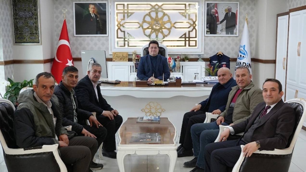 Bolvadin Esnaf Odası’ndan Başkan Aynacı’ya Ahilik Sancağı Ziyareti