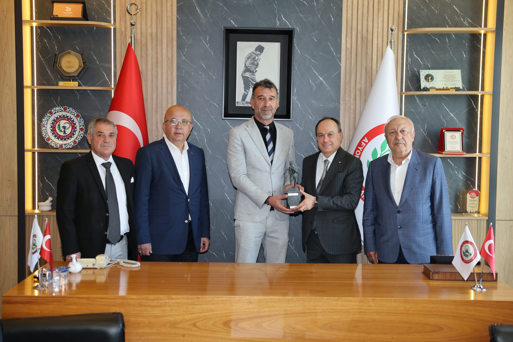 ATSO ve AEV Heyetinden Eczacılar Odası Başkanı Demir’e Ziyaret