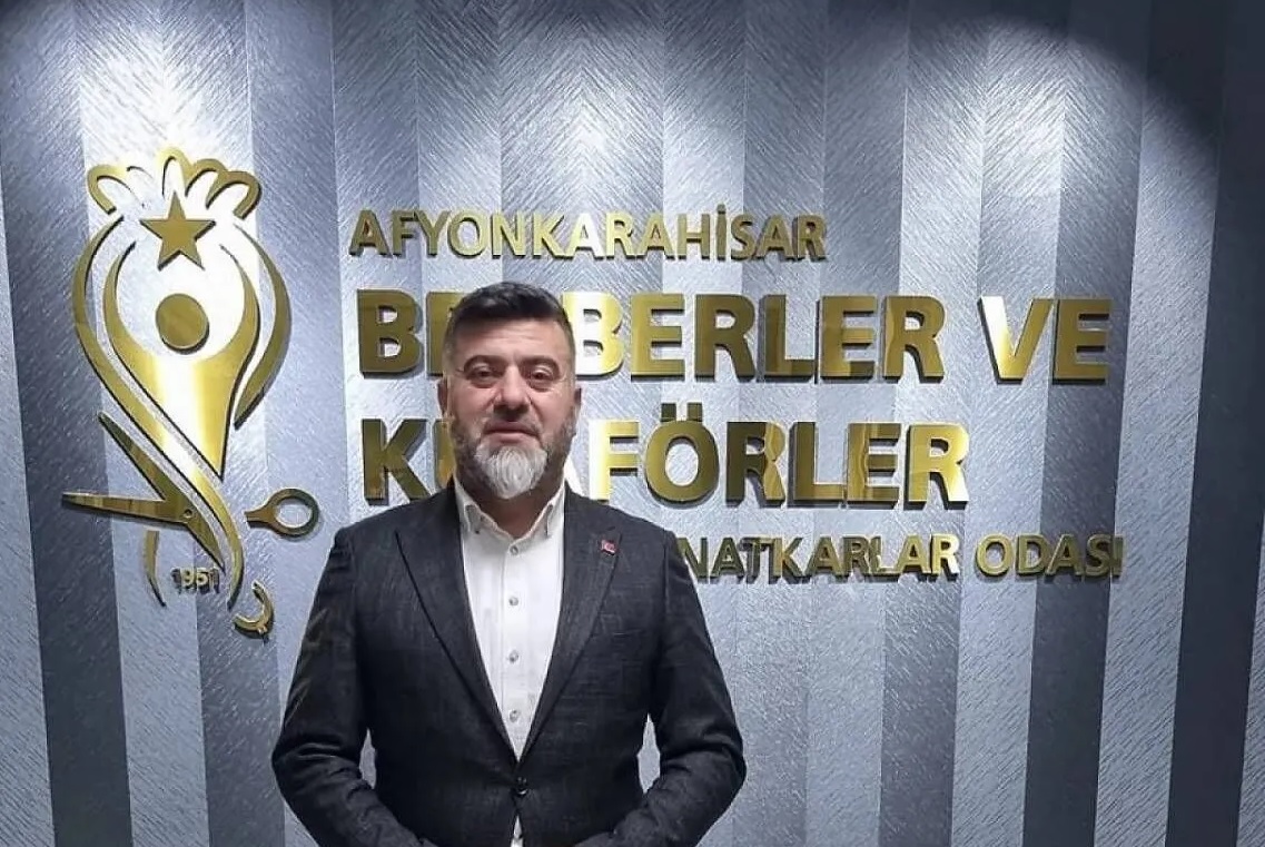 Bayram Öncesi Berber, Kuaför ve Güzellik Salonları Pazar Günü Açık Olacak