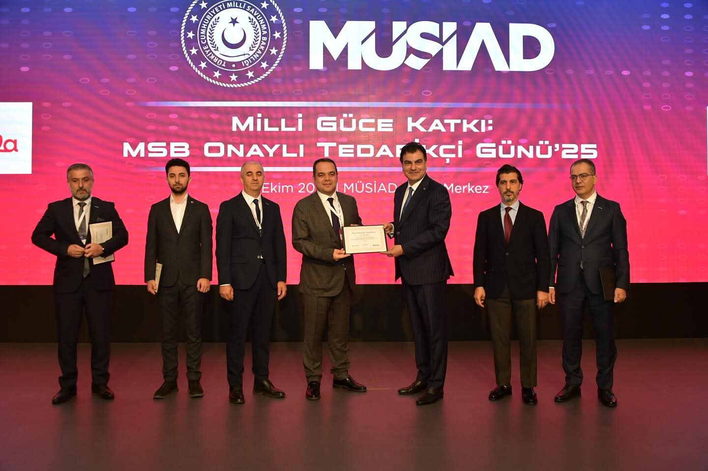 ARTUK AVİATİON’E SAVUNMA SANAYİİ’NDEN HAMİLİK SERTİFİKASI